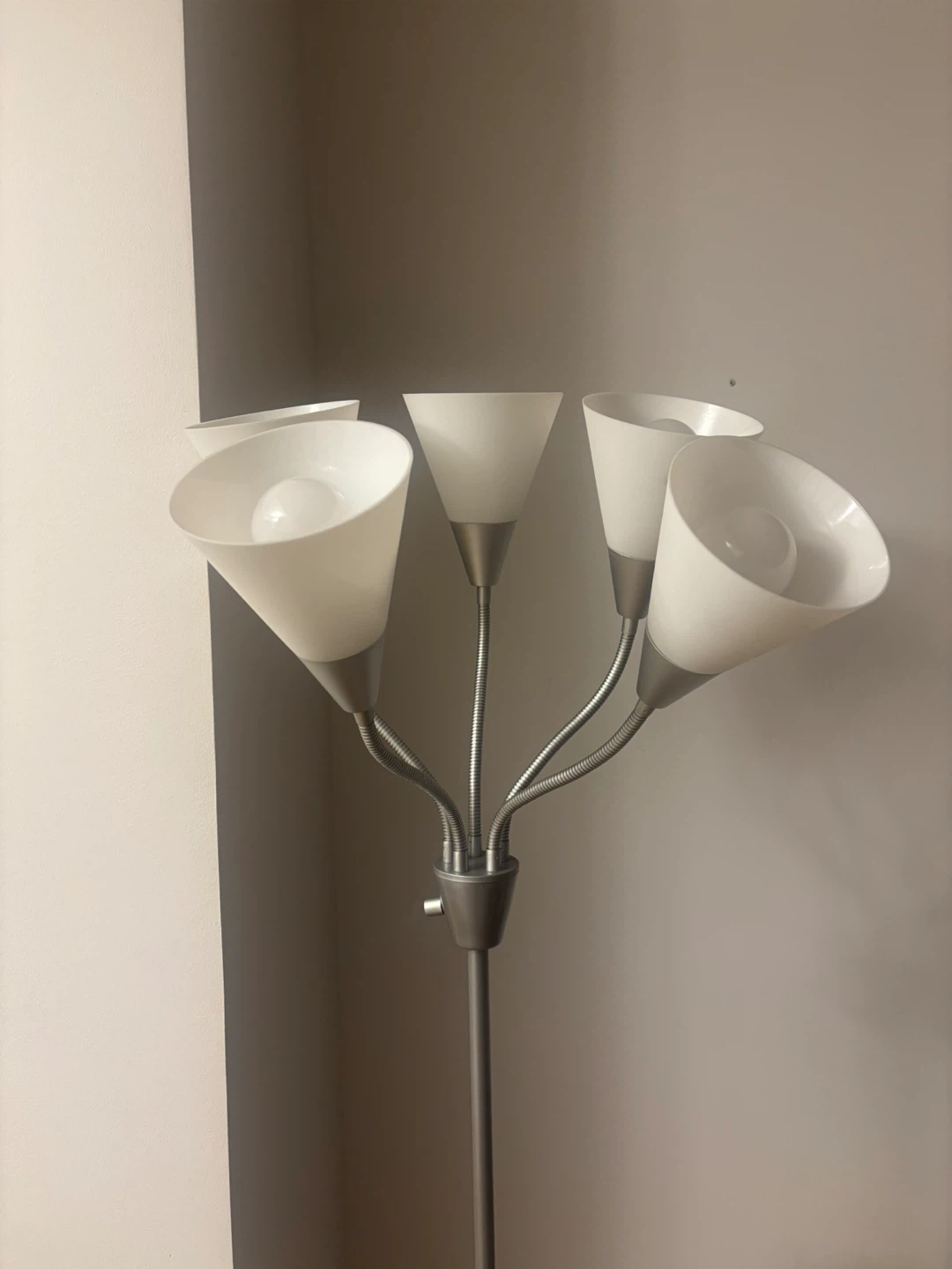 Room-Brightening Floor Lamp (Tall, 5 Adjustable Heads)