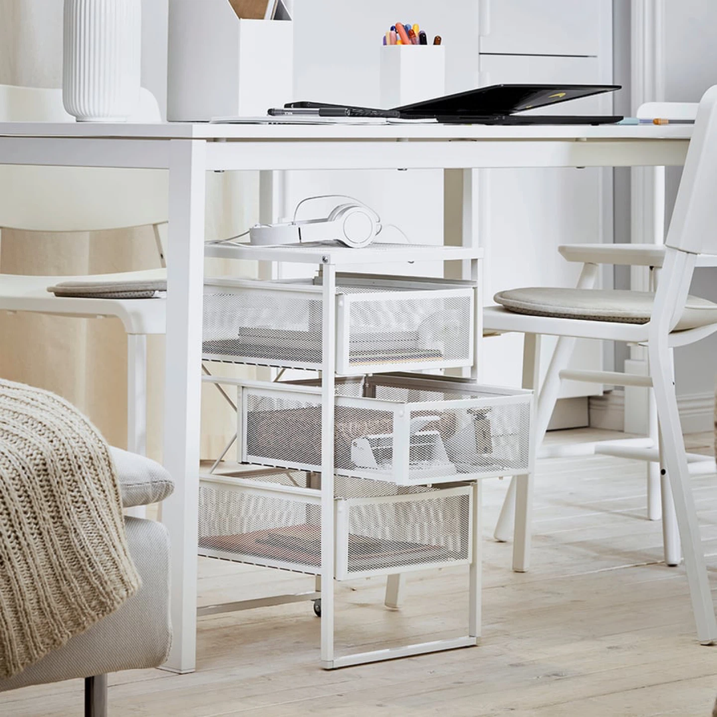 IKEA Helmer White Drawer Unit on Casters - photo 2