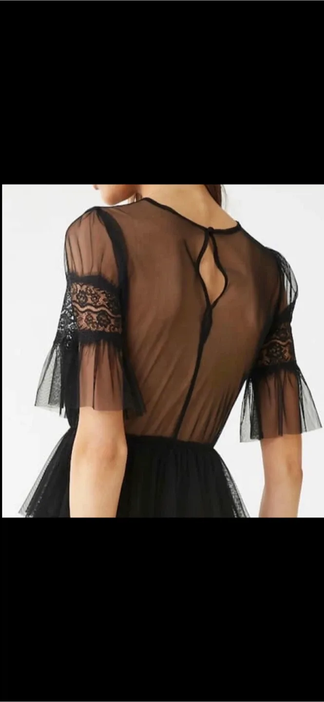 Forever 21 Chiffon Lace Ruffled Mini Shirtdress size M image indicator(4)