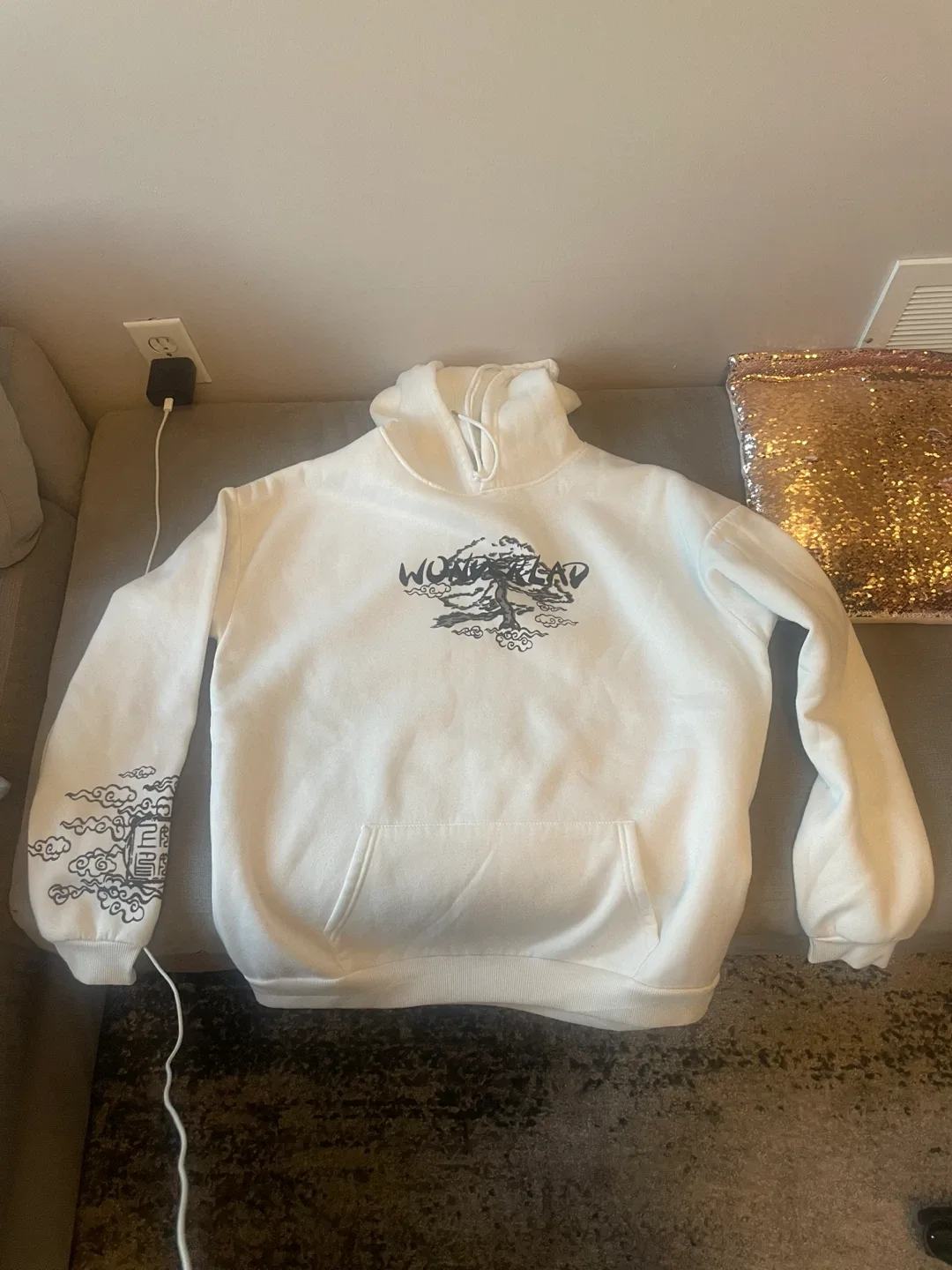 White Graphic Print Hoodie image indicator(2)