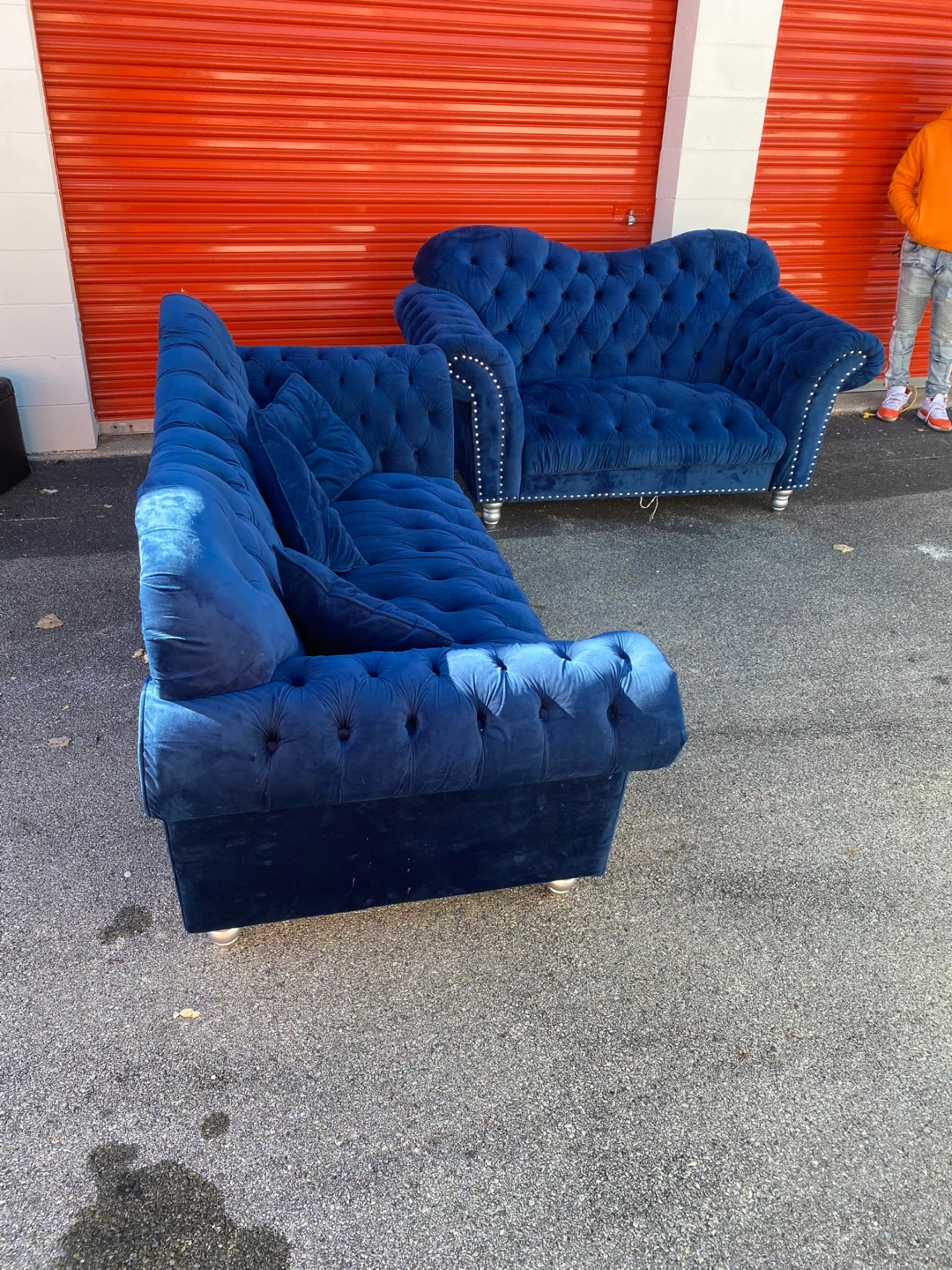 Blue Velvet Chesterfield Sofa Set - photo 3
