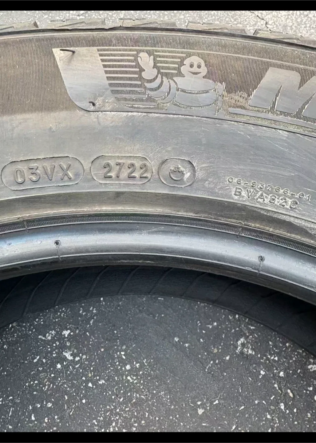 Michelin X-Ice Snow 225/60R18 Winter Tires image indicator(3)