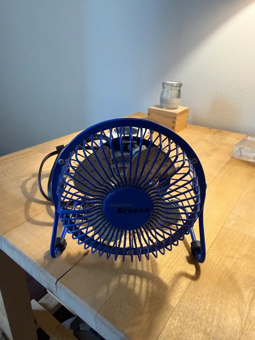 Hawaiian Breeze Blue Mini Fan
