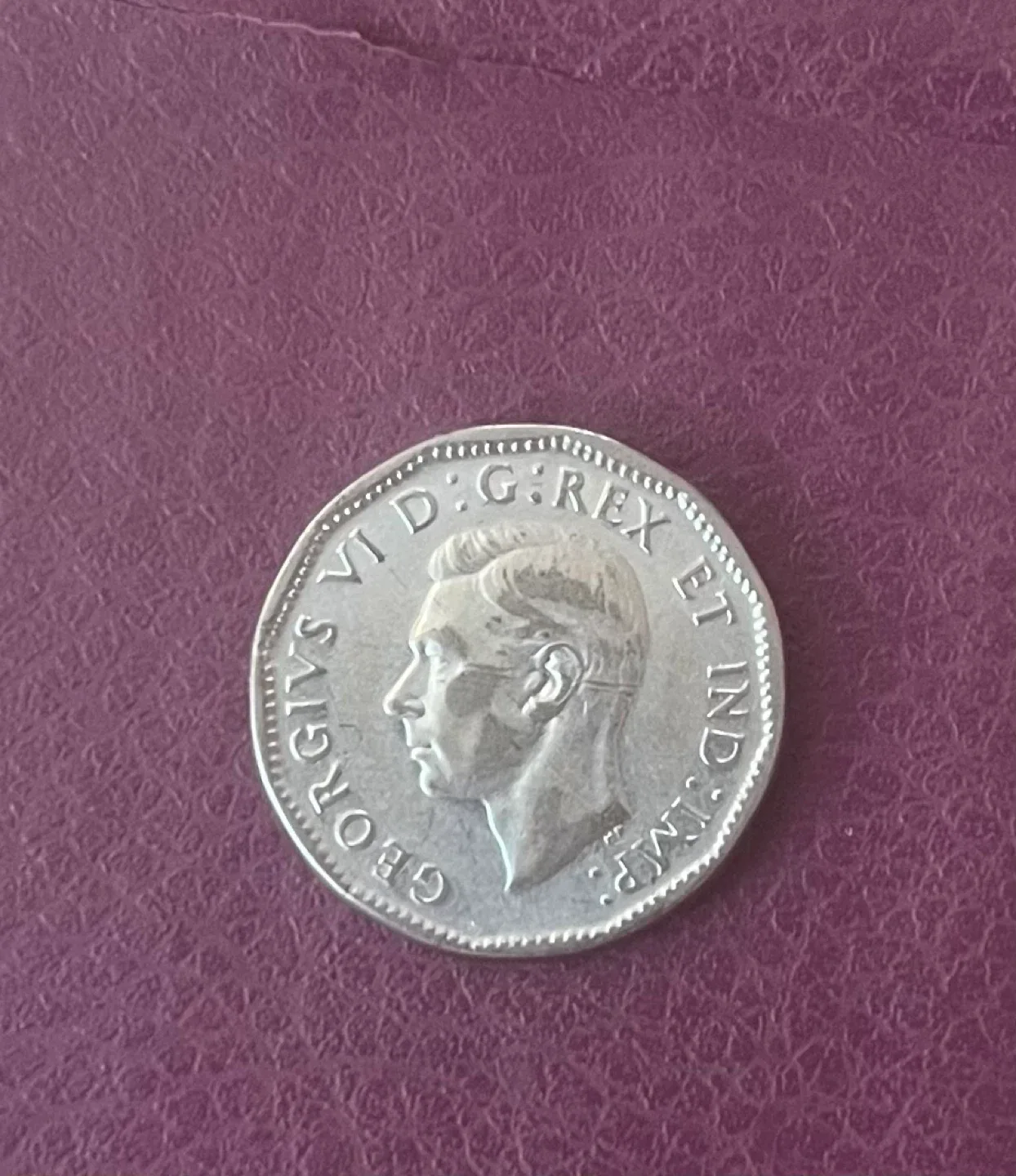 1944  victory’s Canada 5 Cents Coin image indicator(2)