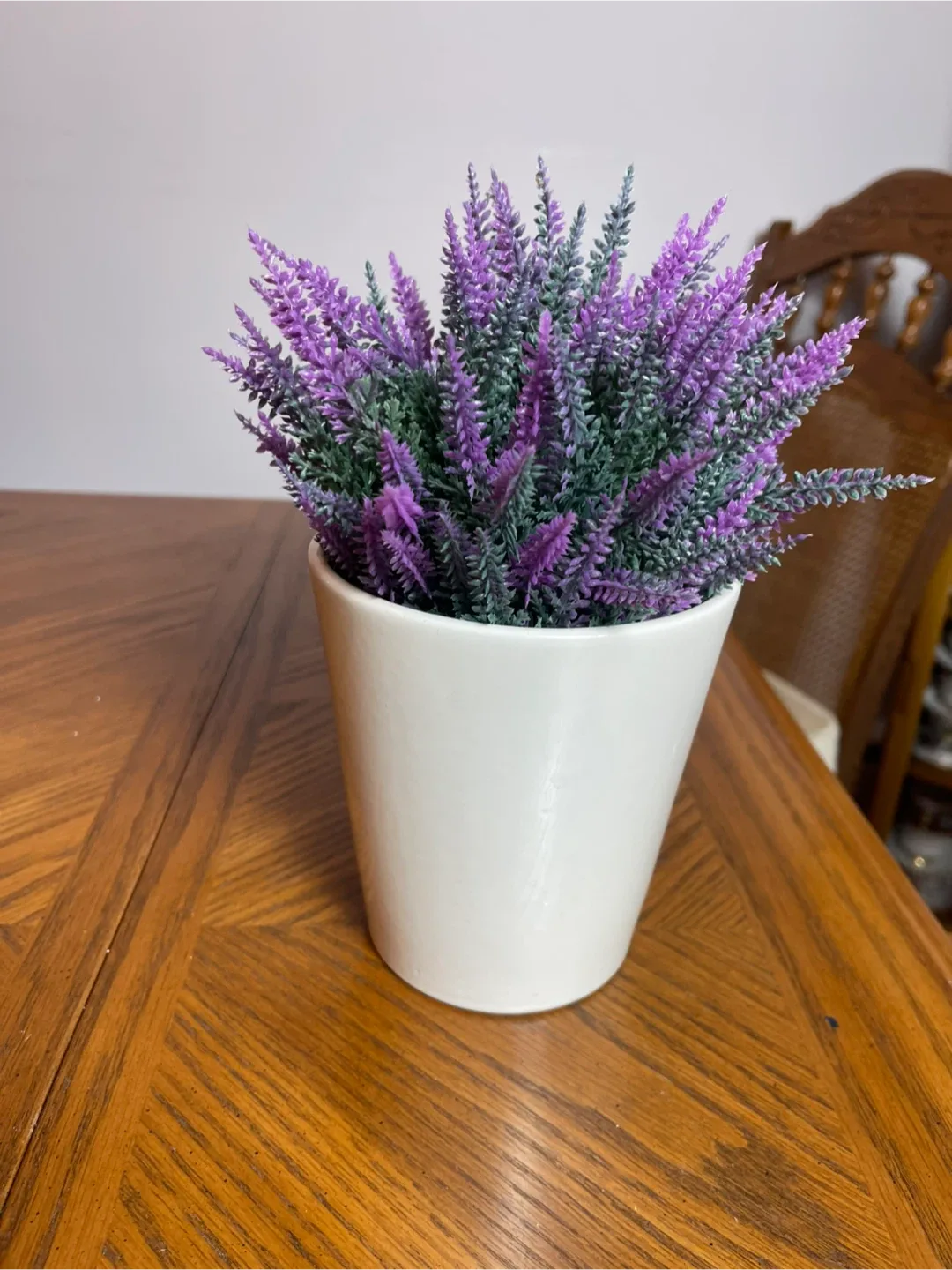 Artificial Lavender Plant in White Pot image indicator(3)