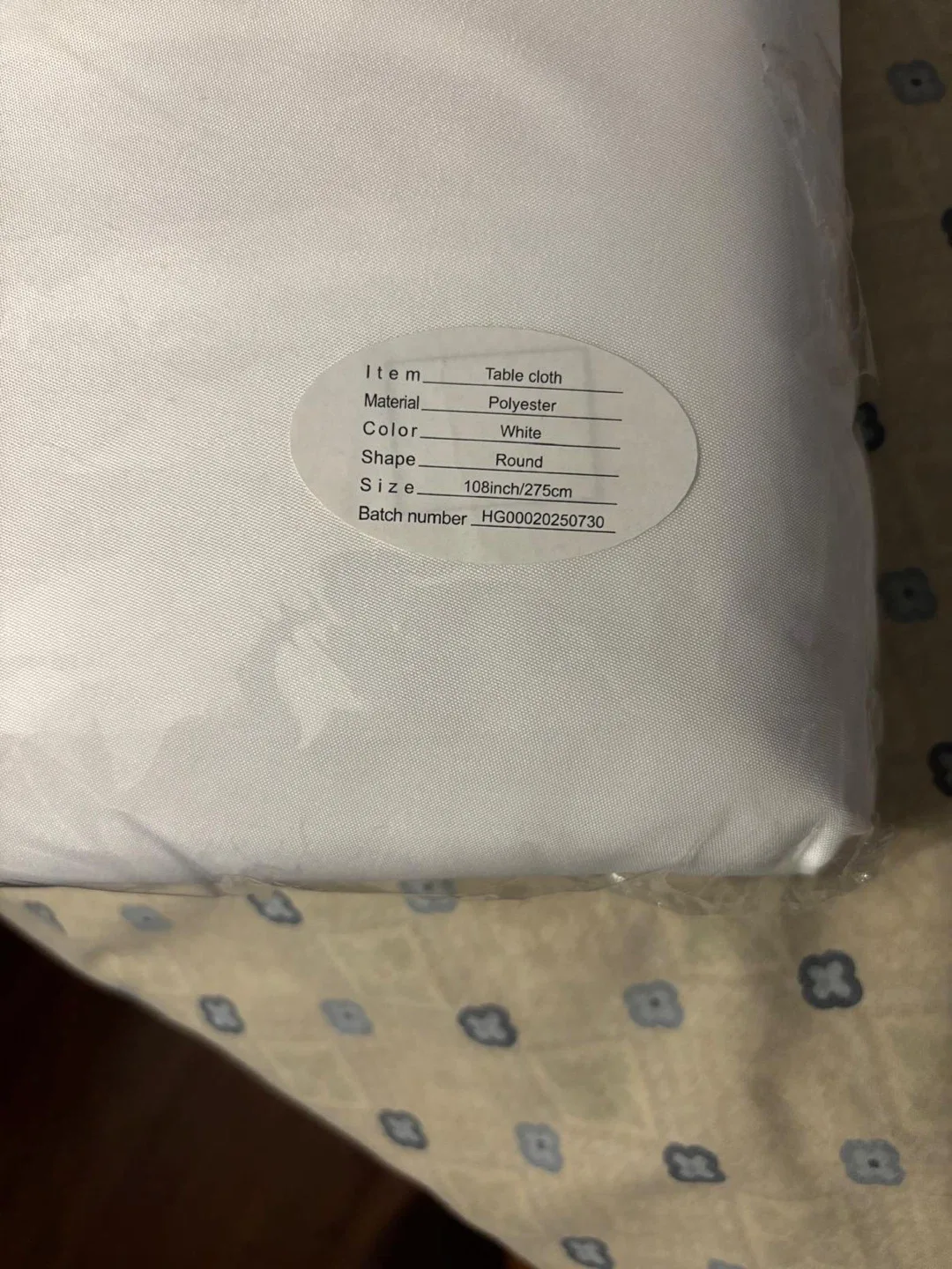 4 pack NEW ! White Round Tablecloth - 108 inch image indicator(4)