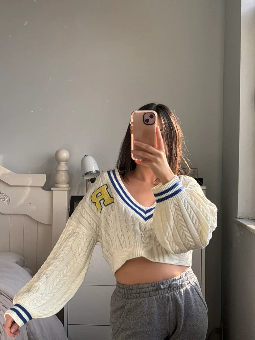 Dolls Kill | V-Neck Crop Sweater - XXS image indicator(2)