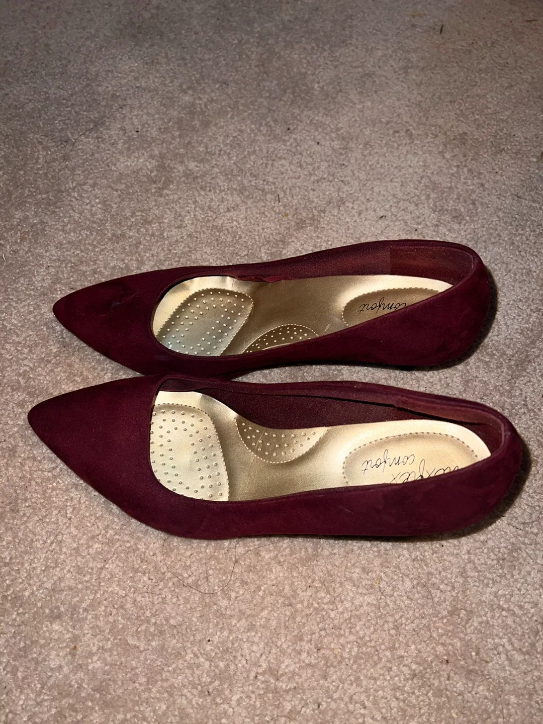 Burgundy Flex Comfort Heels image indicator(3)