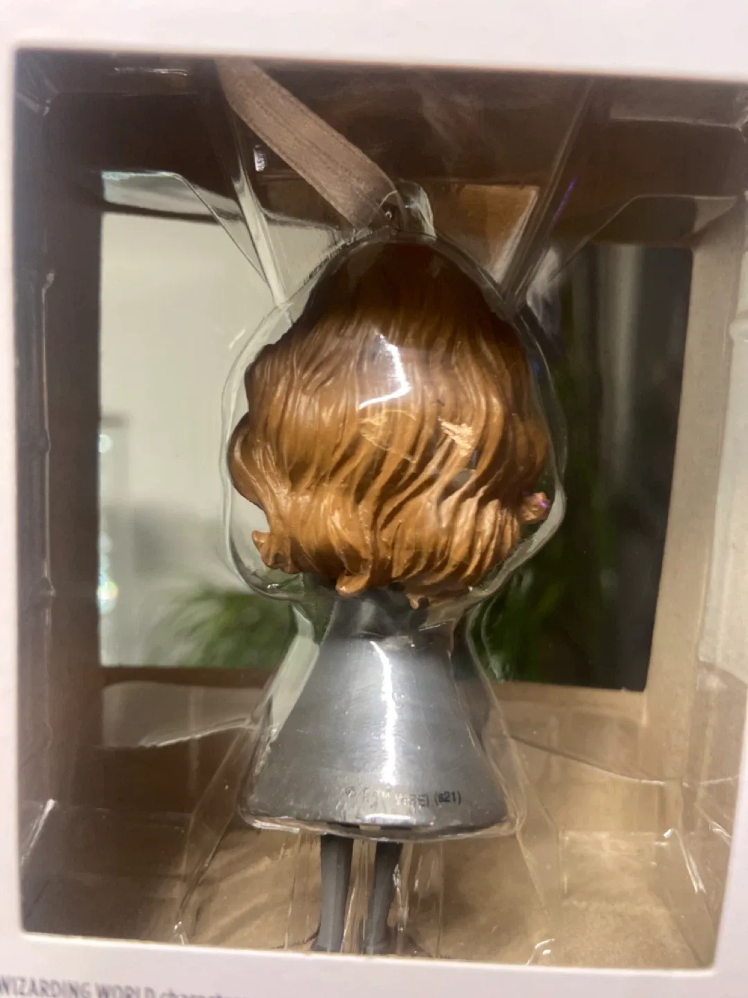 NEW: Hallmark Harry Potter Hermione Granger Ornament - New image indicator(7)