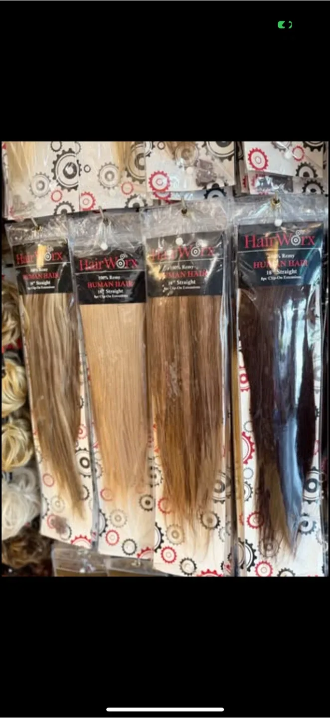HairWorx 14-20" Remy Human Hair Clip-in Extensions image indicator(3)