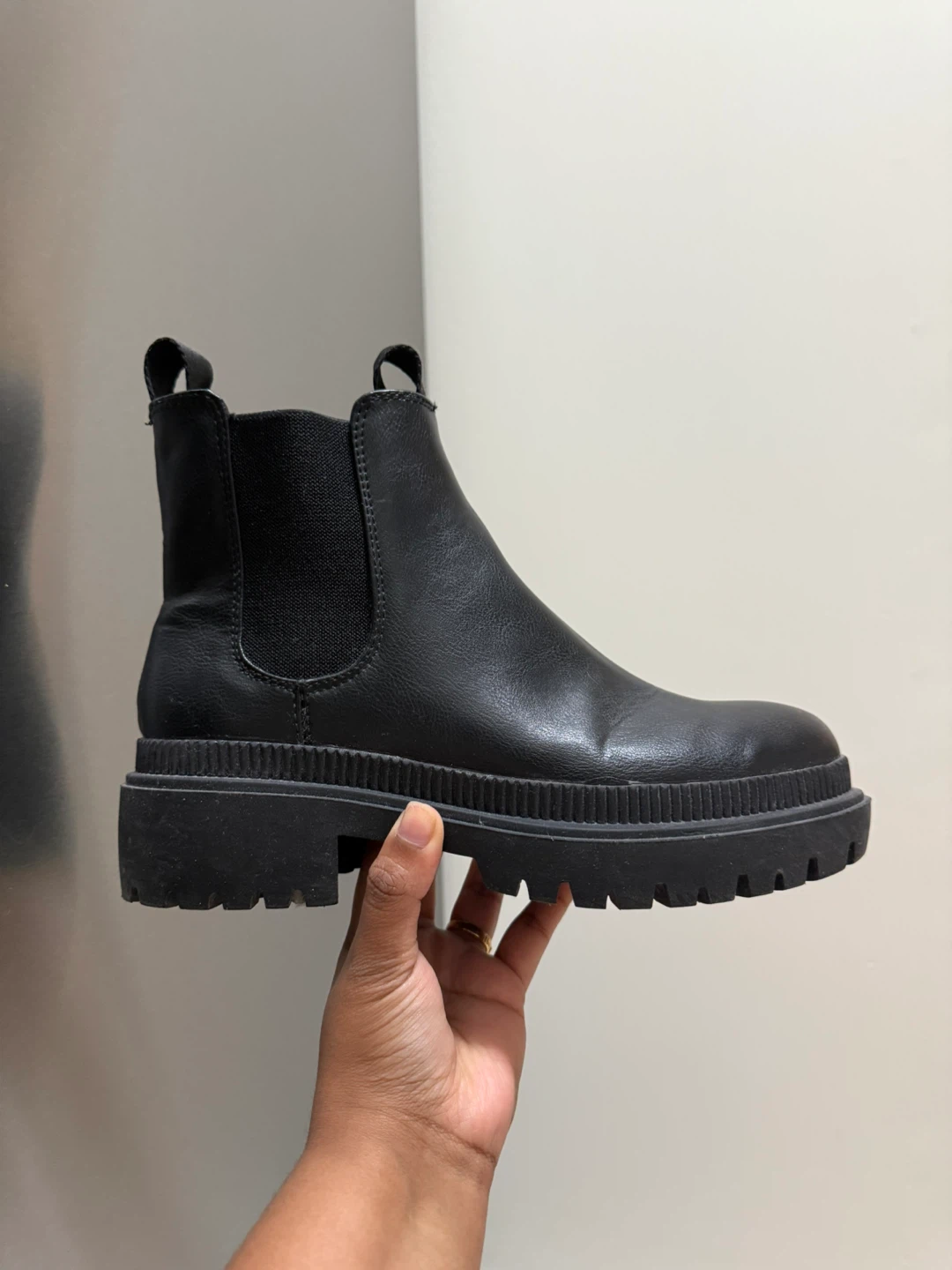 Black Chelsea Boots - Size 37 - photo 3