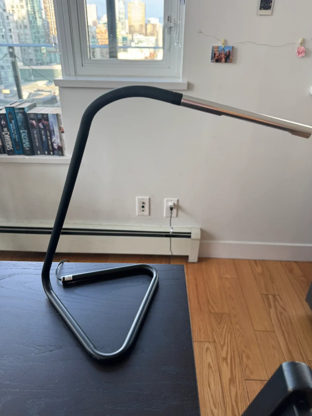 Black Desk Lamp thumbnail