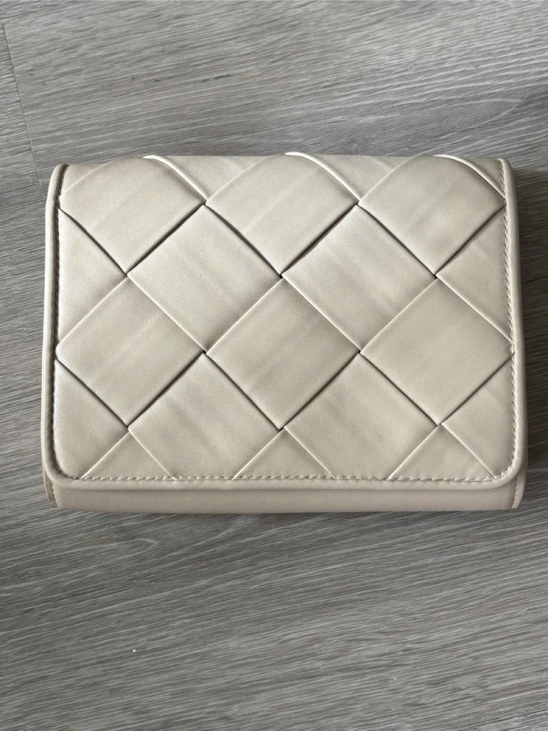 Woven Crossbody Bag image indicator(2)