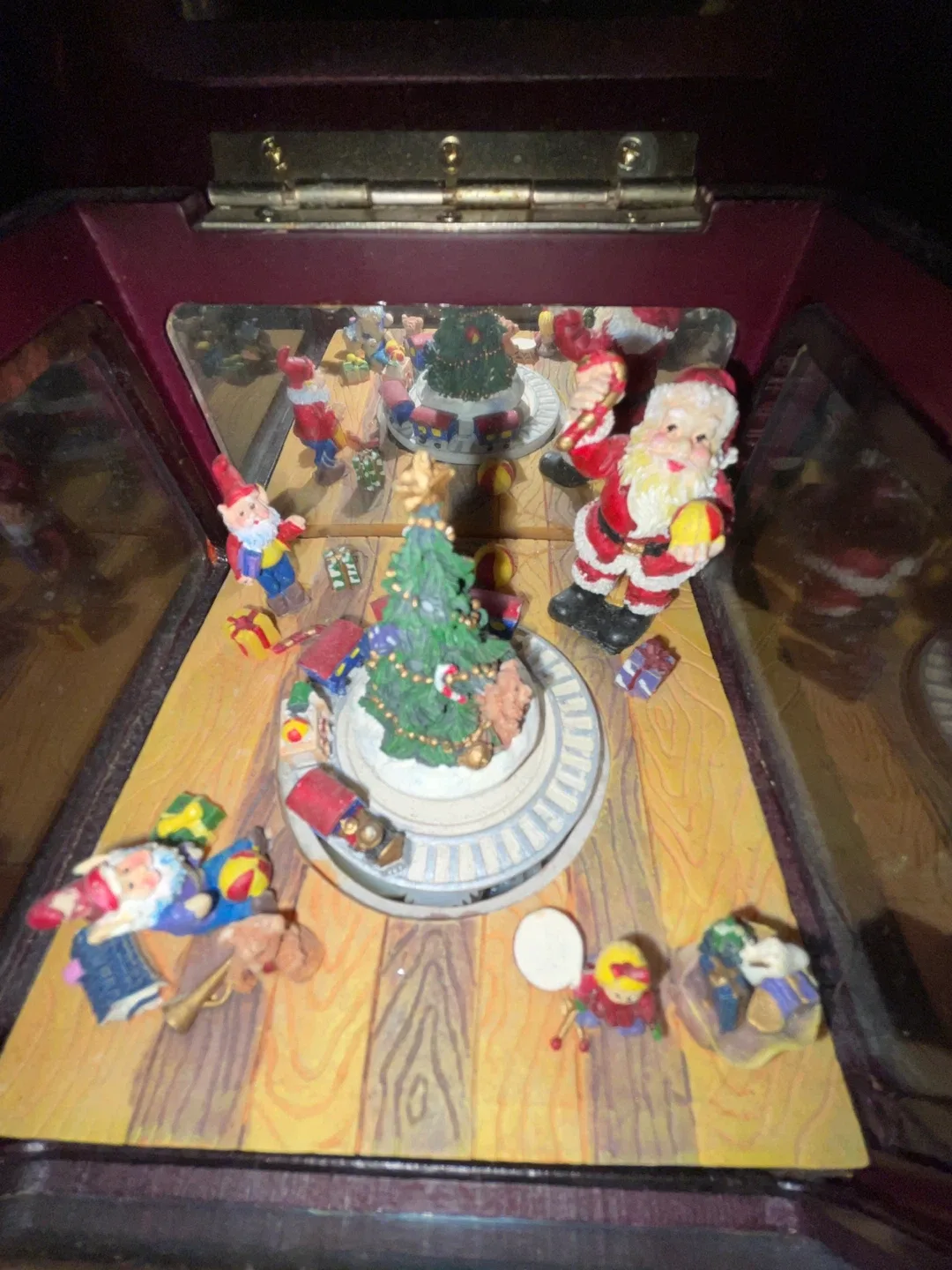 Christmas Musical Box image indicator(5)