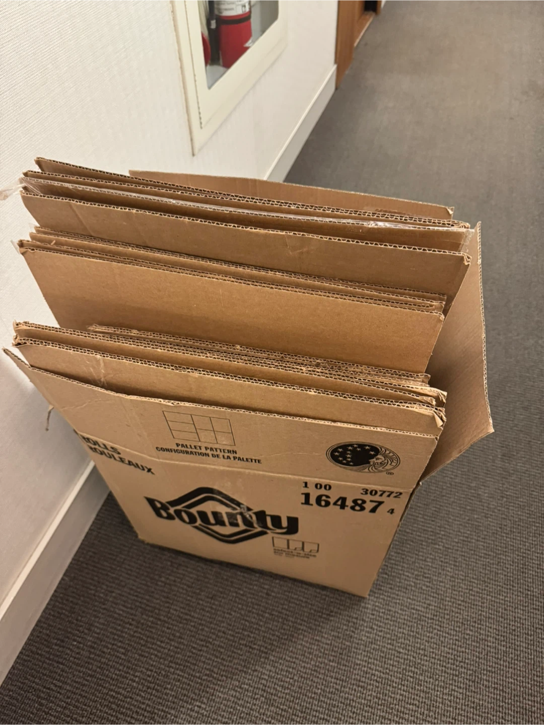 Moving boxes - photo 2