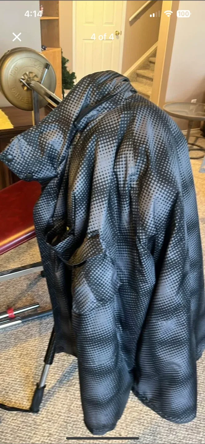 Men’s Black/Grey Patterned Jacket image indicator(2)