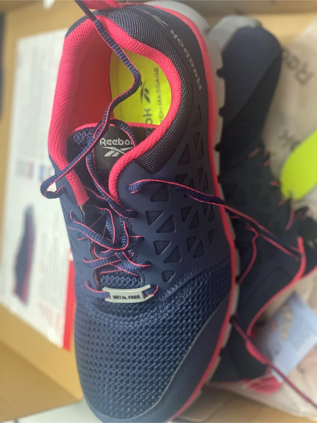 Reebok Women's Athletic Shoes - Size 11W - New in Box! image indicator(4)