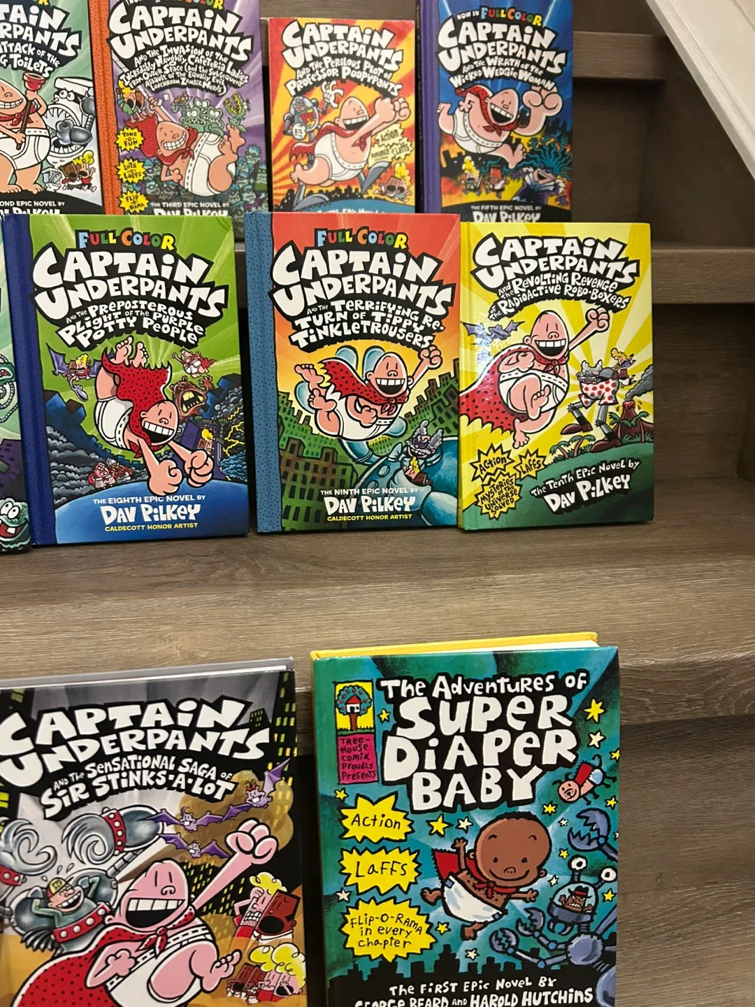 Captain Underpants Books 1-12 image indicator(3)