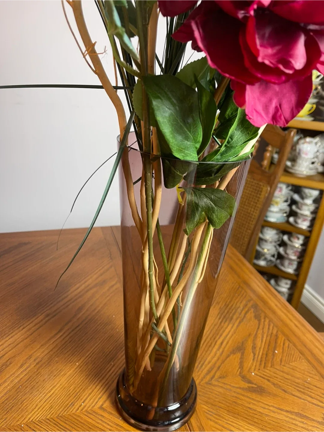 Floral Arrangement in Vase image indicator(5)