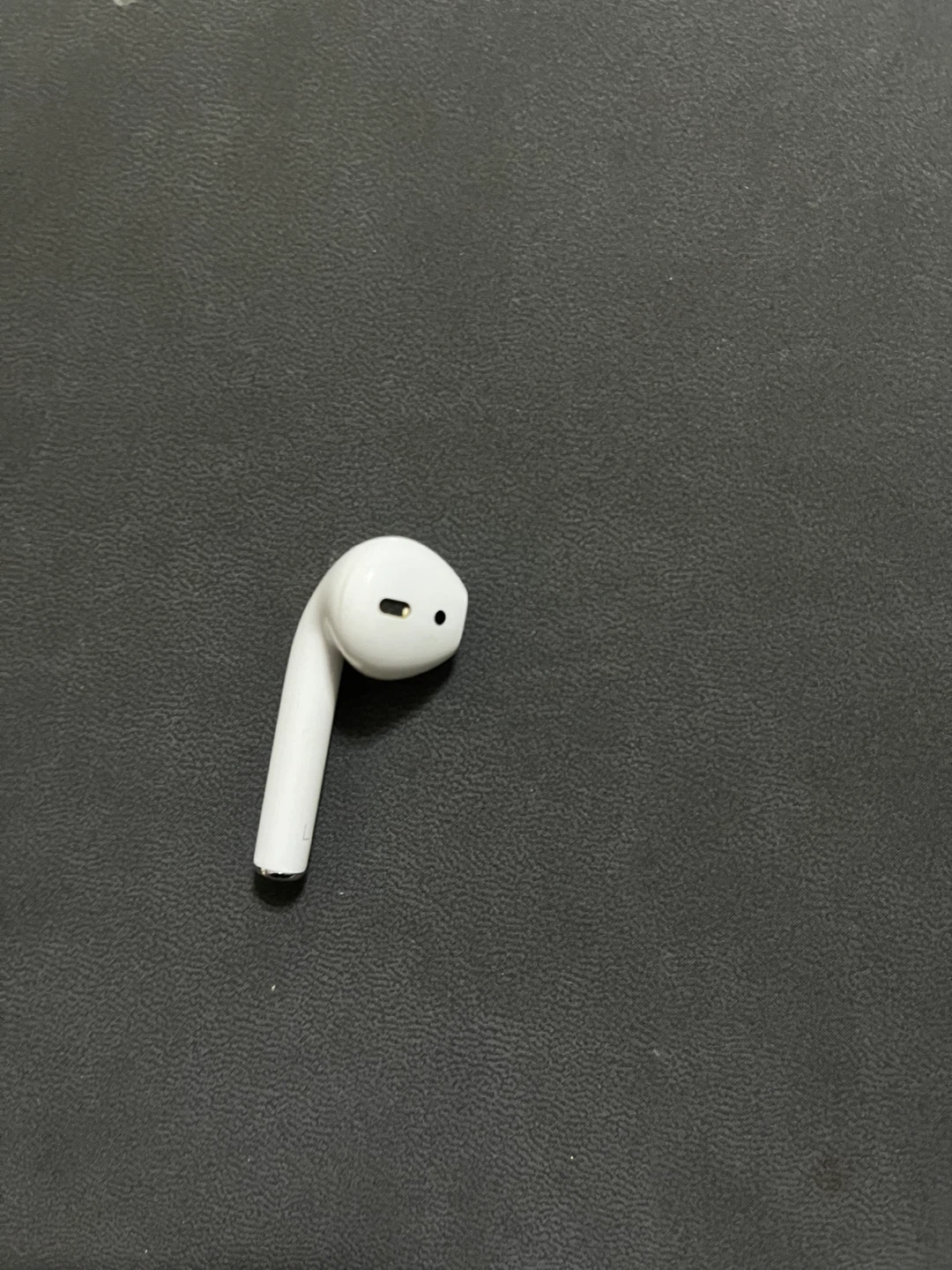 Apple AirPods 2nd generation