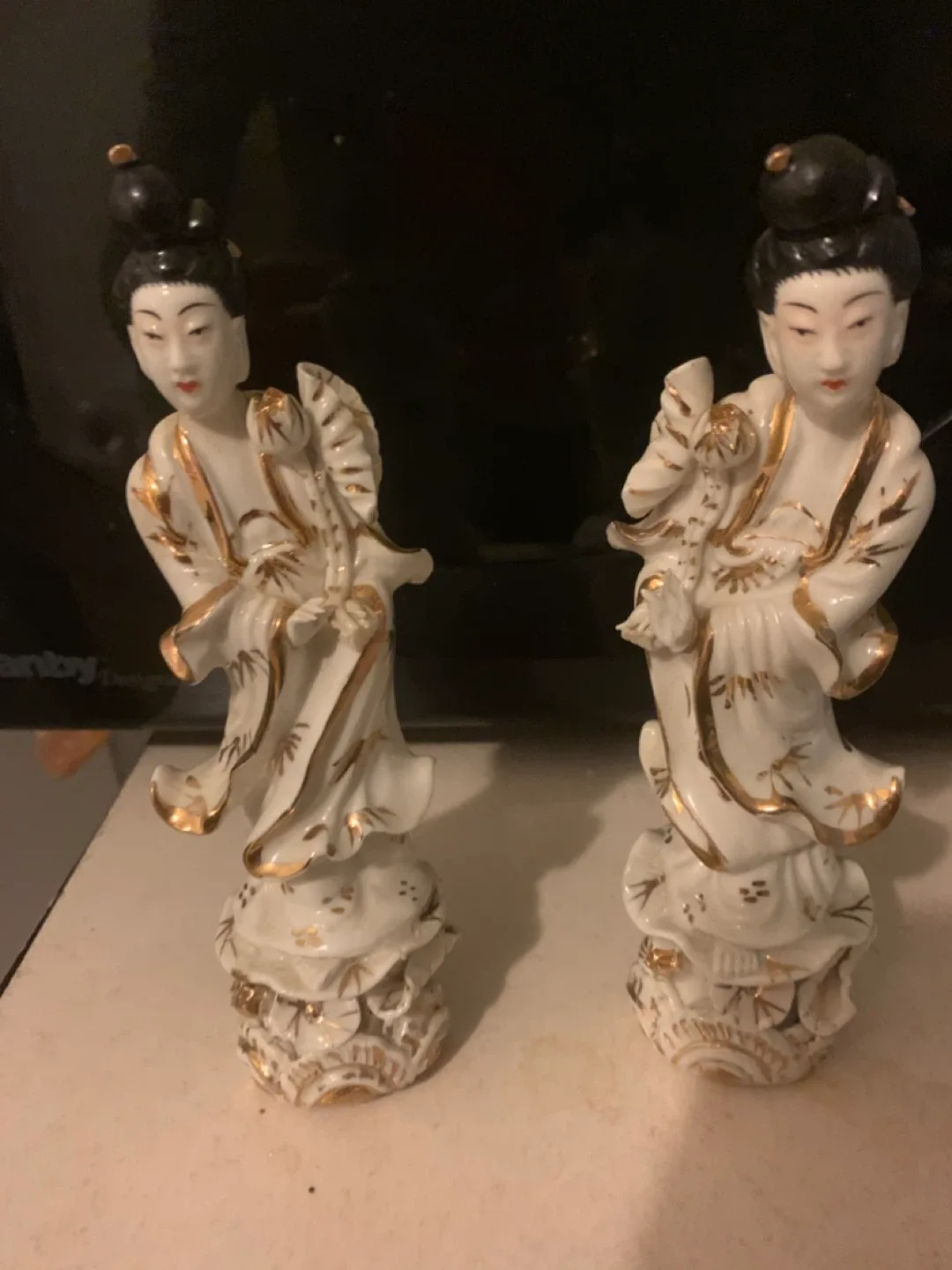 Pair of Vintage Japanese Geisha Figurines image indicator(5)