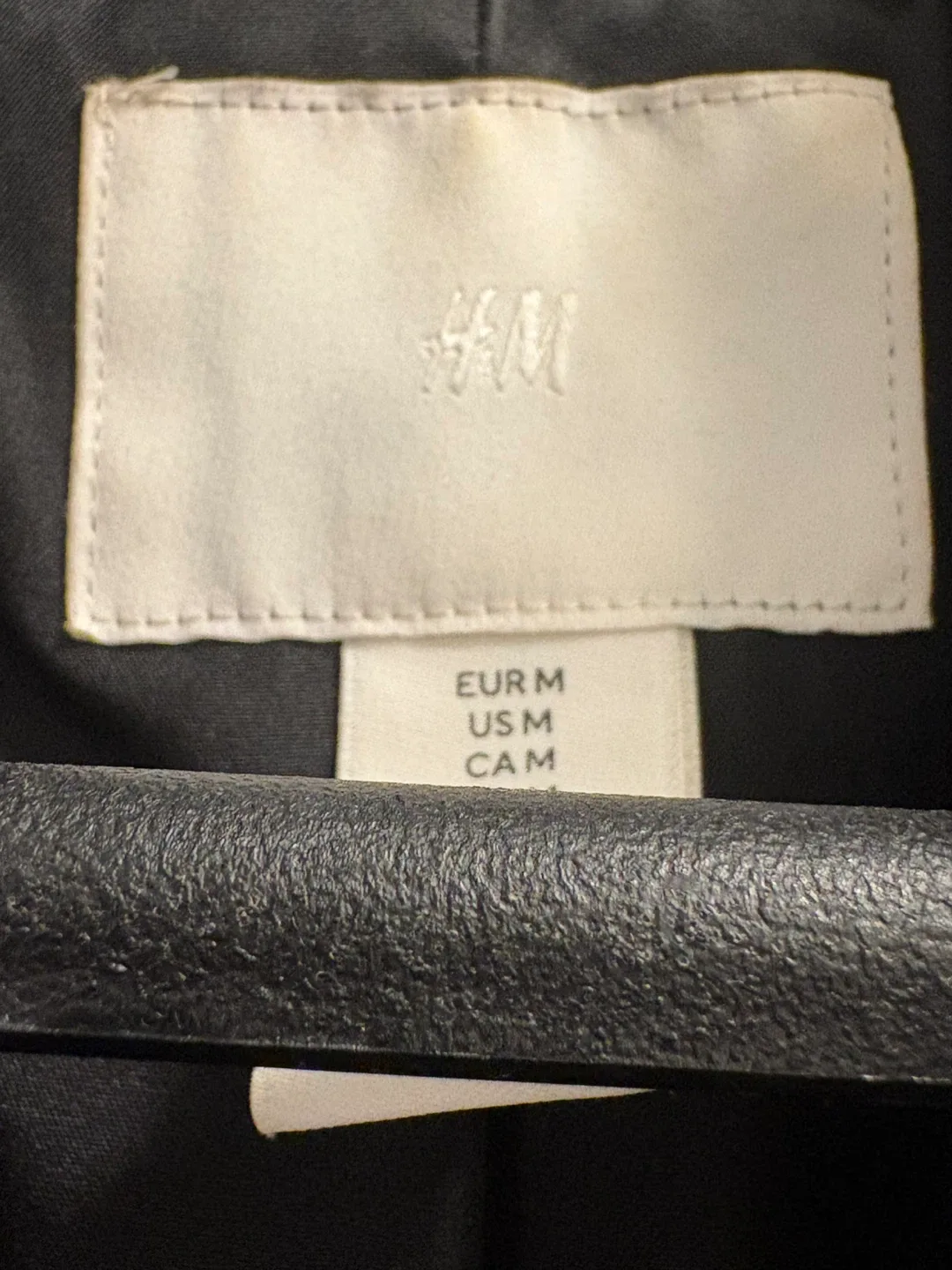 H&M Black Teddy Coat - Size M image indicator(3)