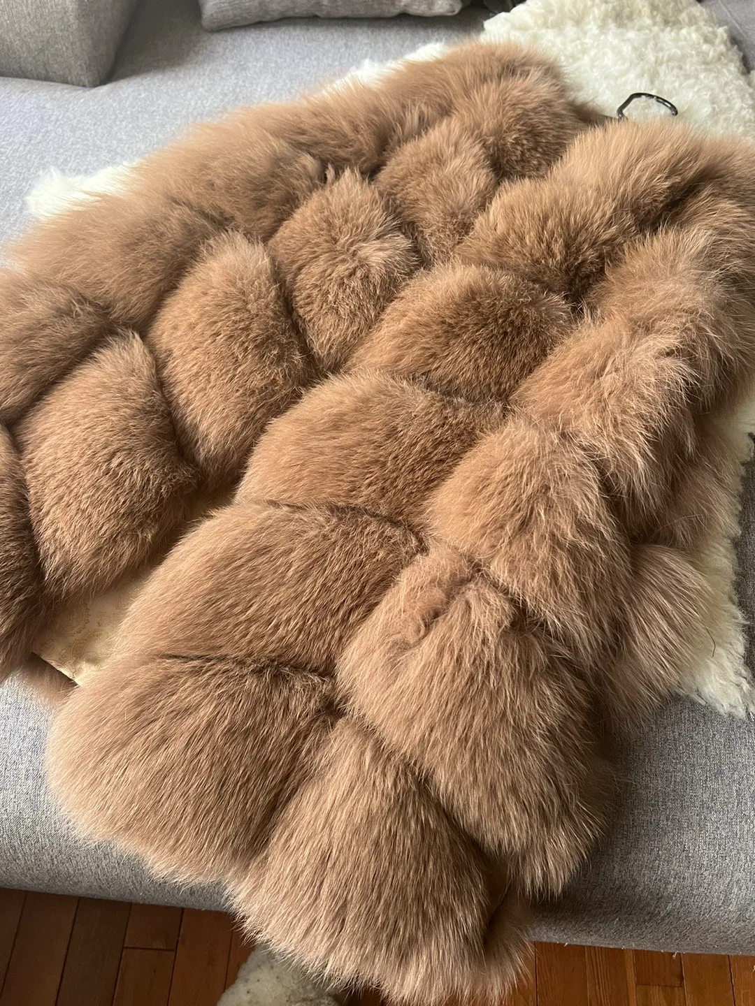 Natural fox Fur Vest - Brown