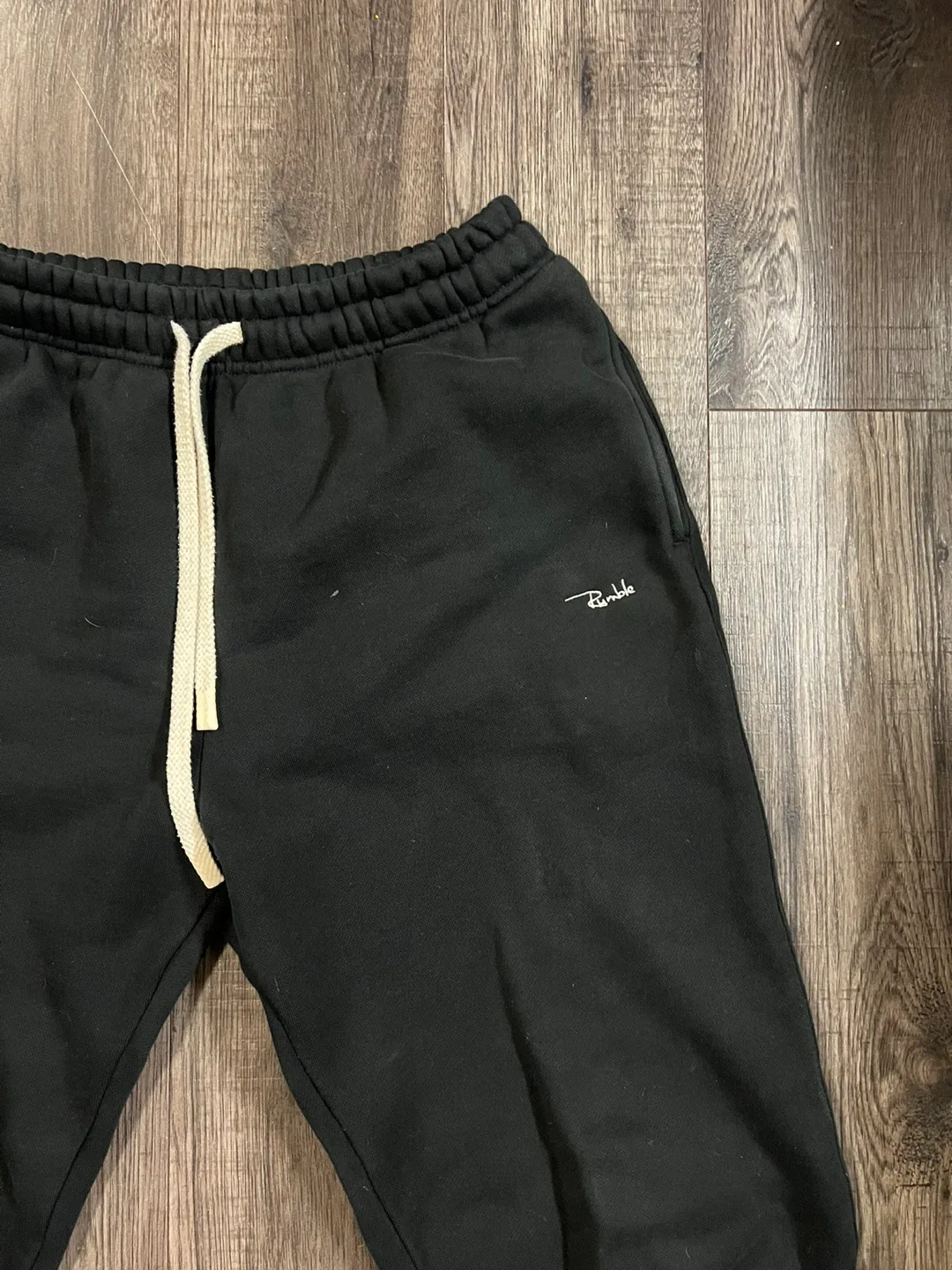 Rumble Black Sweatshirt and Pants Set image indicator(2)