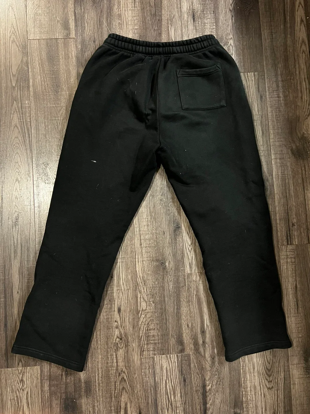 Rumble Black Sweatshirt and Pants Set image indicator(3)