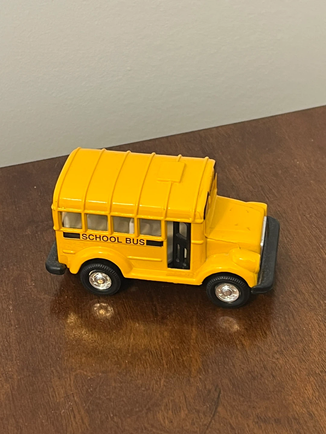 Toy School Bus Collection - photo 5