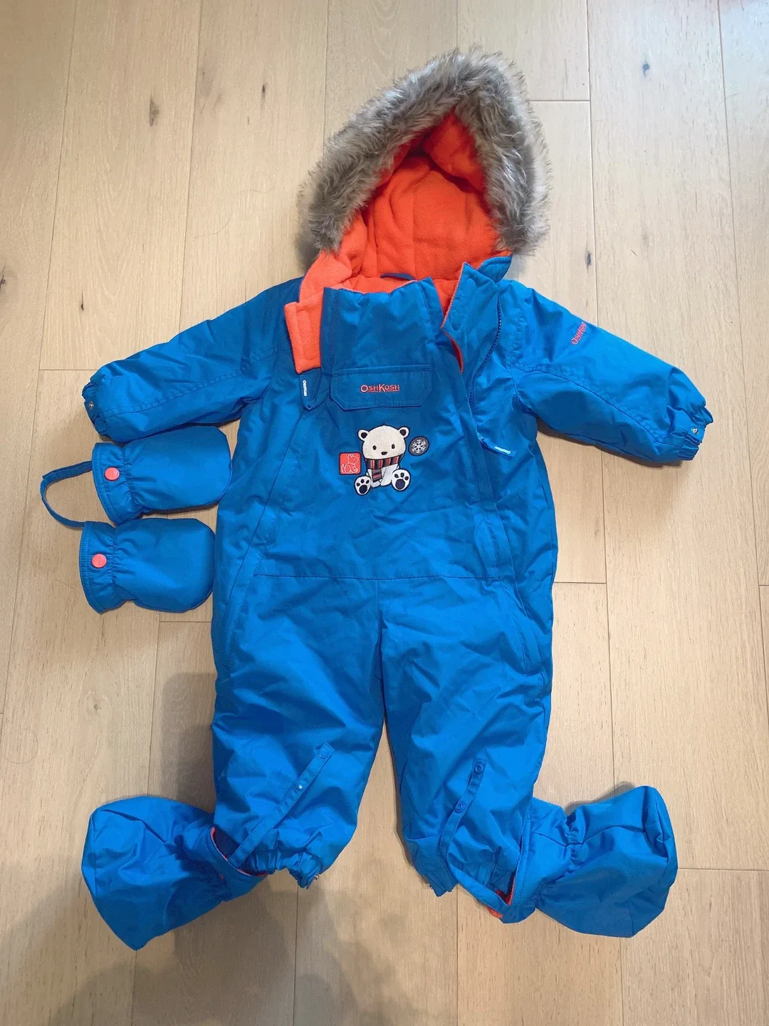 OshKosh B'gosh Snowsuit - 18M thumbnail