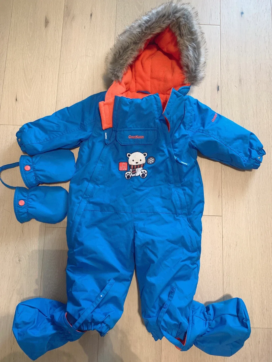 OshKosh B'gosh Snowsuit - 18M image indicator(2)