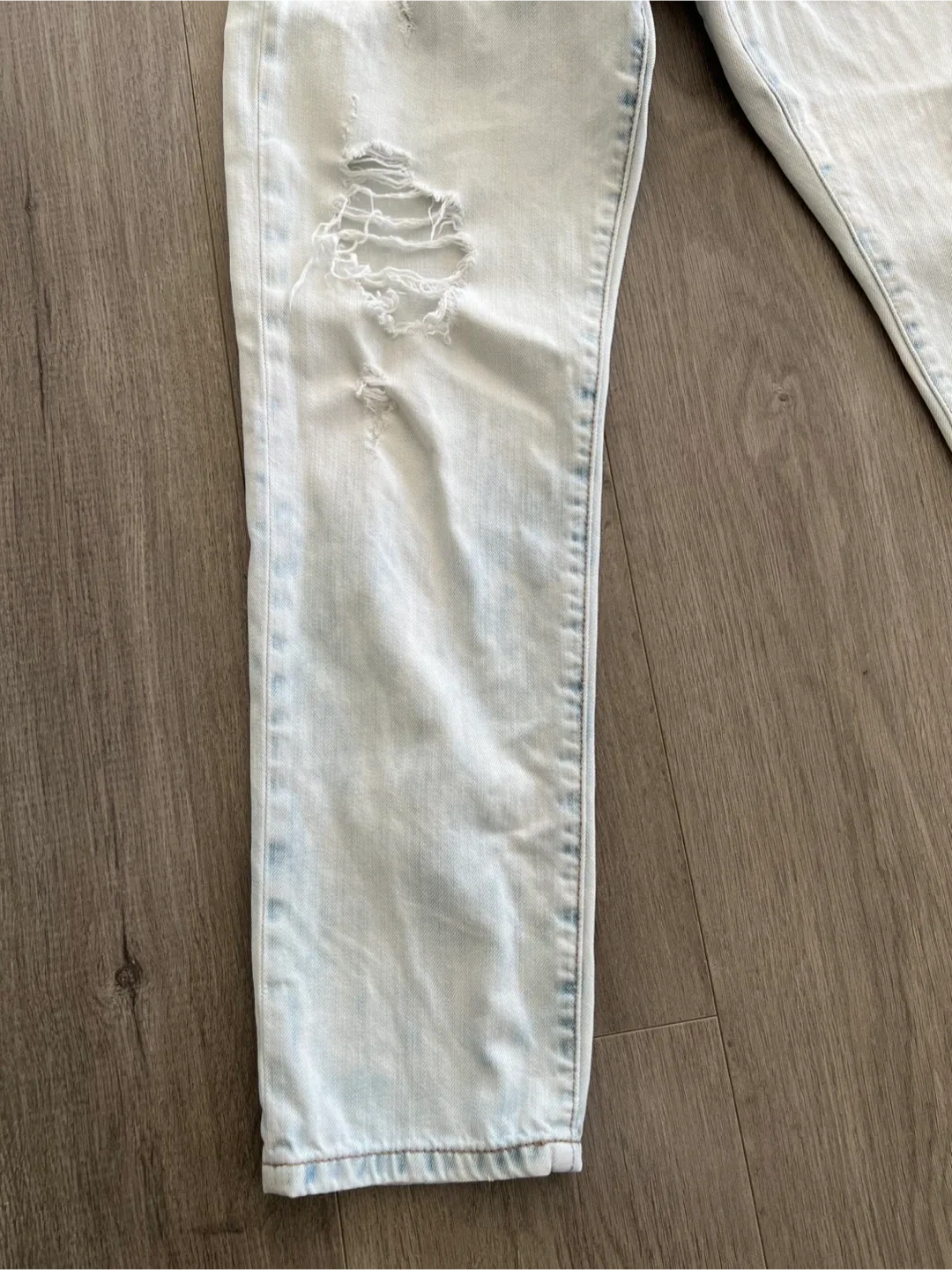 Joe Fresh Slouchy Boyfriend Jeans - Size 26 / 28 / 2-4 image indicator(6)