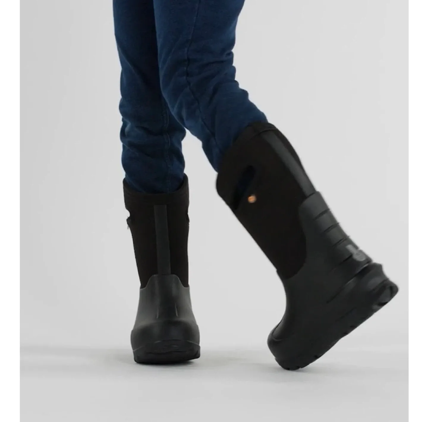 Bogs Kids unisex winter Boots youth size US 5 image indicator(7)