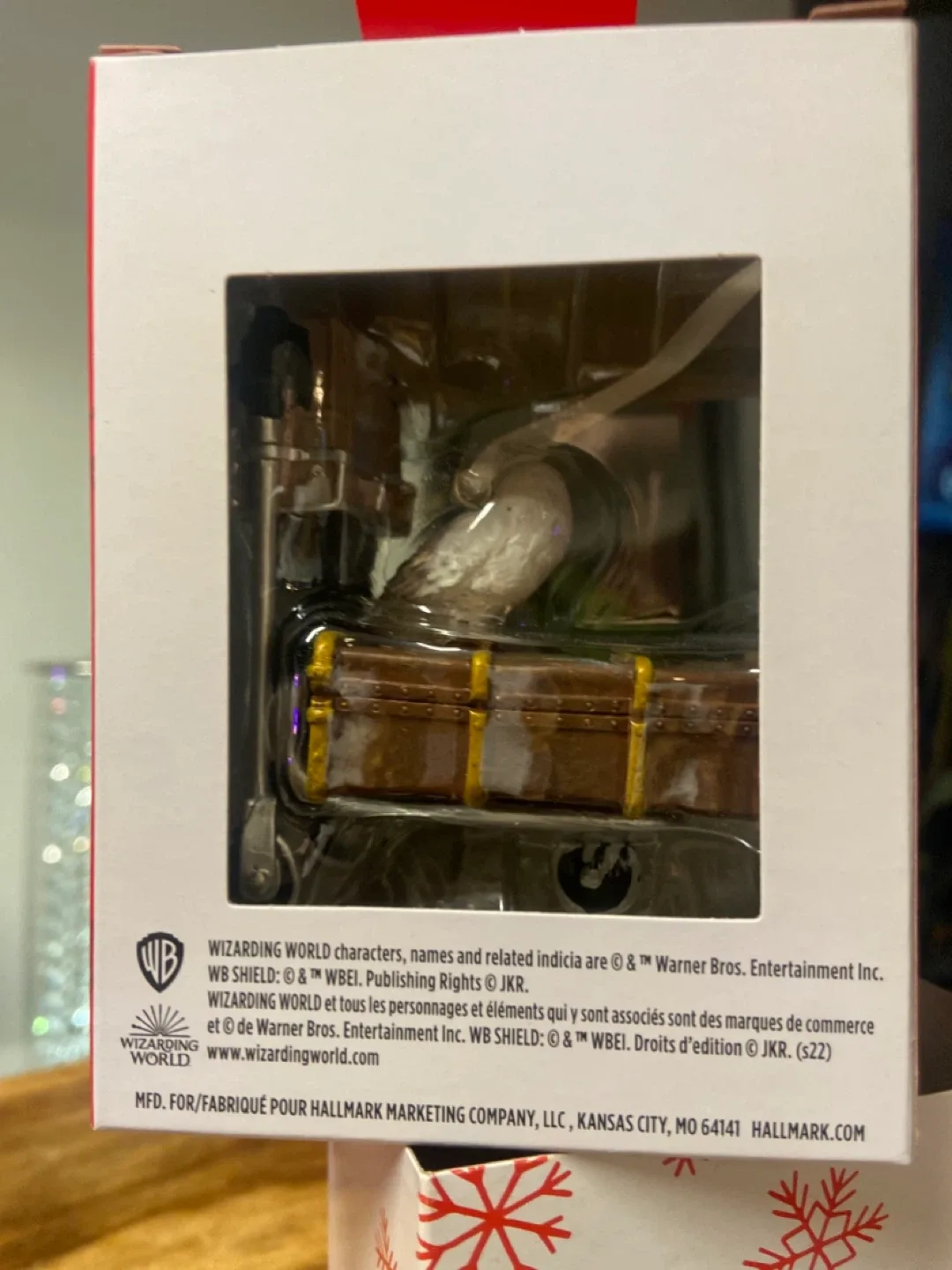 NEW: Hallmark Harry Potter Luggage Trolley Ornament image indicator(9)