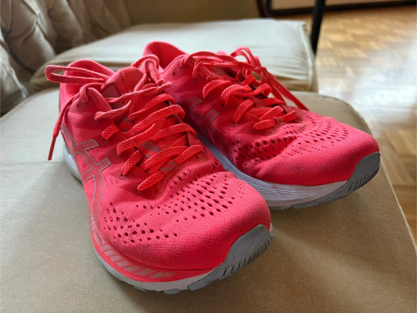 Asics Gel-Kayano 28 Pink Running Shoes - US 8.5 - photo 2