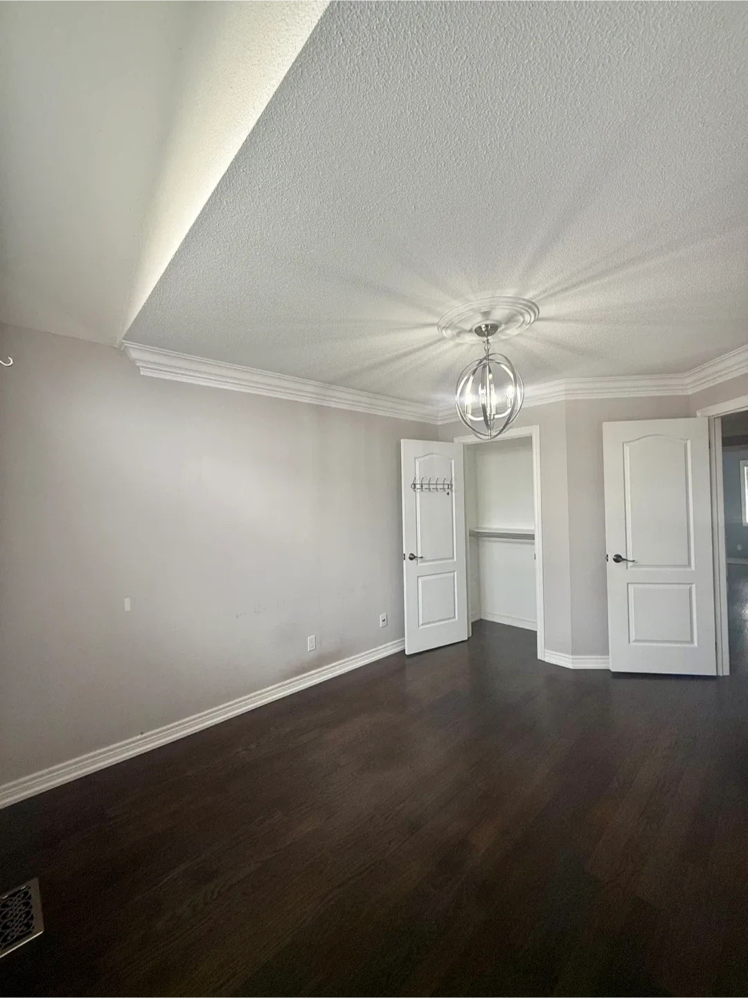 Private Room for Rent in Milton image indicator(3)