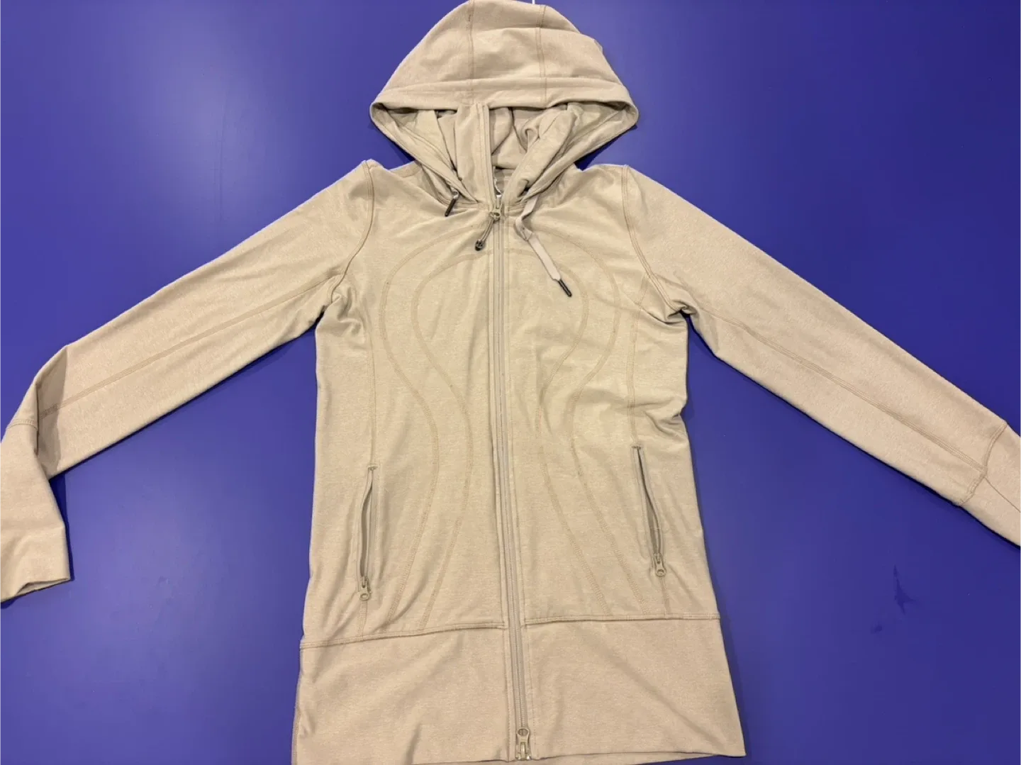 Lululemon Define Hooded Jacket Size 4 image indicator(2)