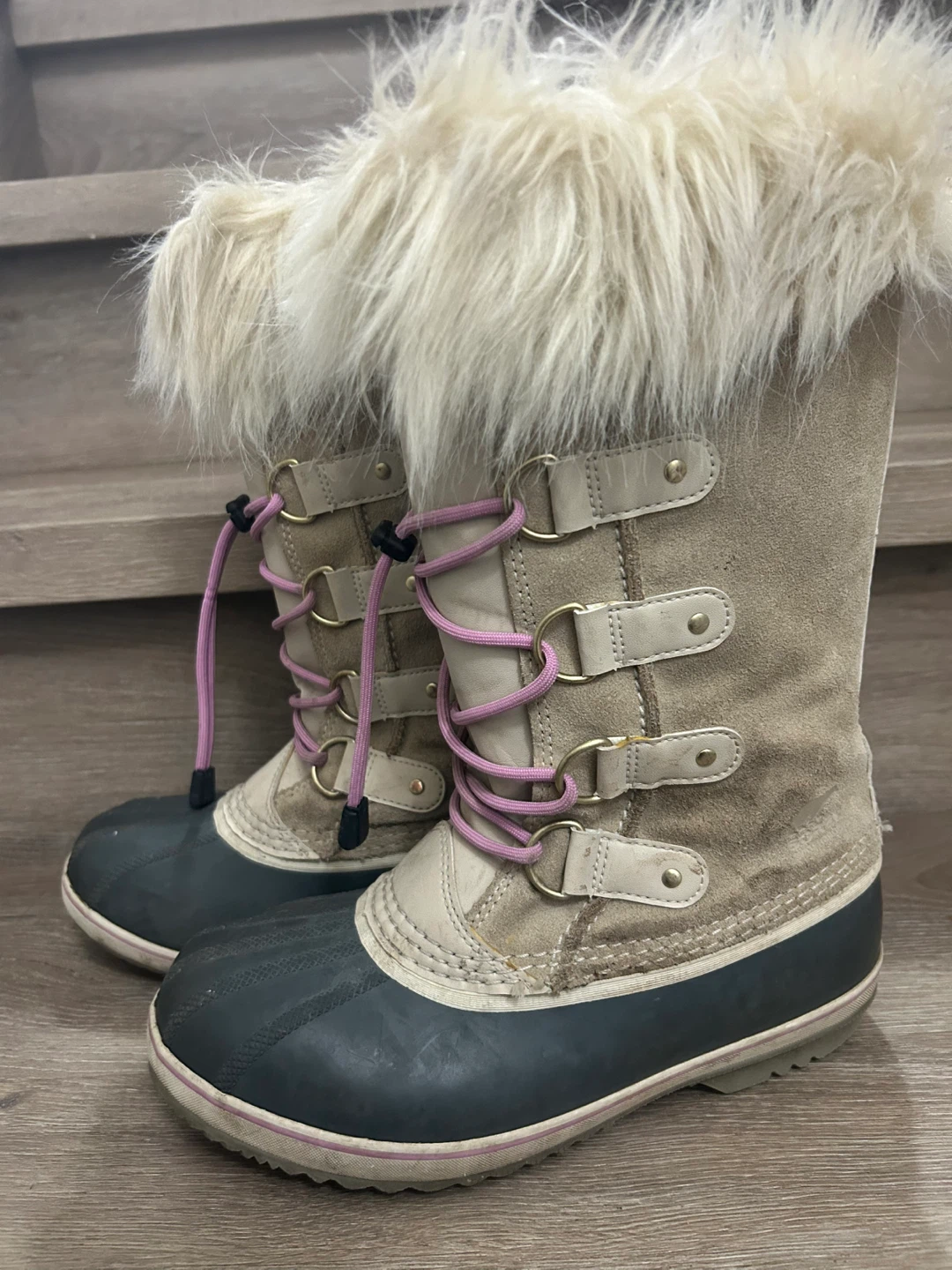Sorel Winter Boots - youth Size 6 /woman size 7.5-8 - photo 4