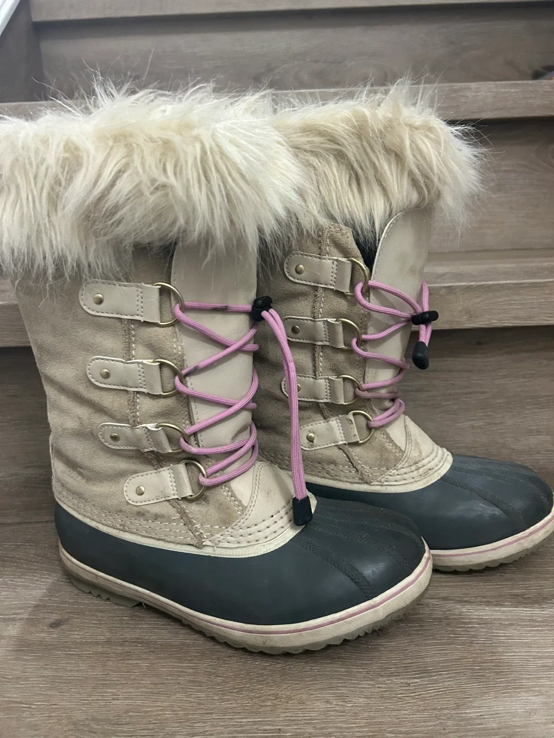 Sorel Winter Boots - youth Size 6 /woman size 7.5-8 thumbnail