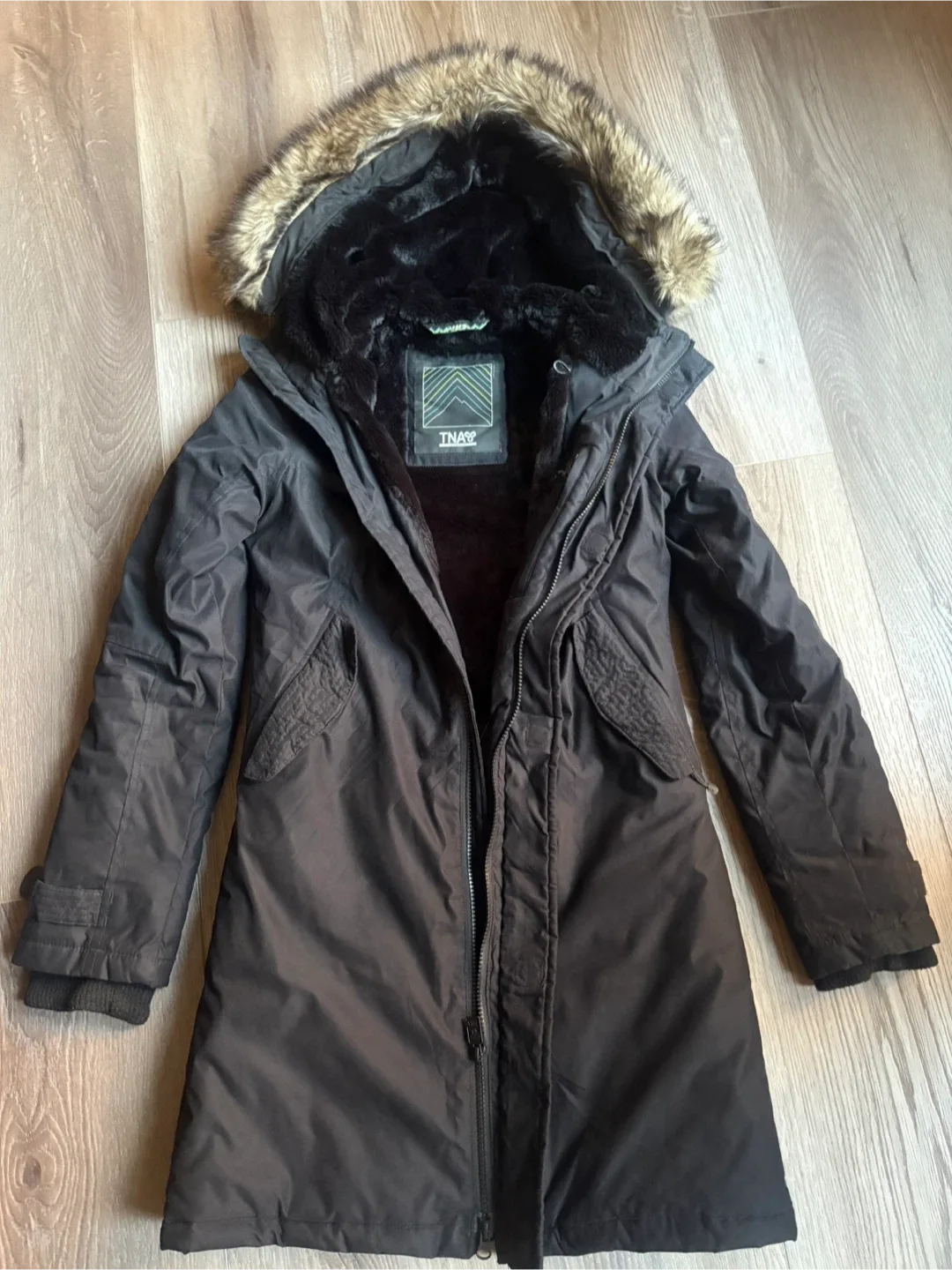 TNA Aspen Parka - XSmall image indicator(2)