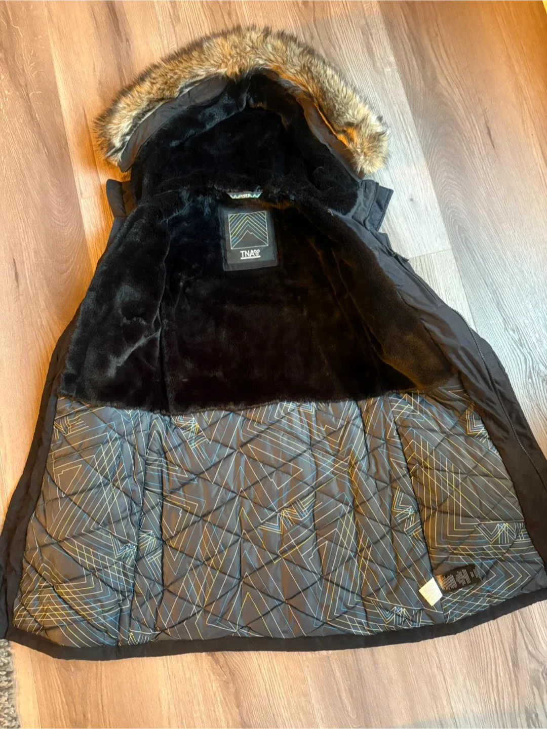 TNA Aspen Parka - XSmall image indicator(4)