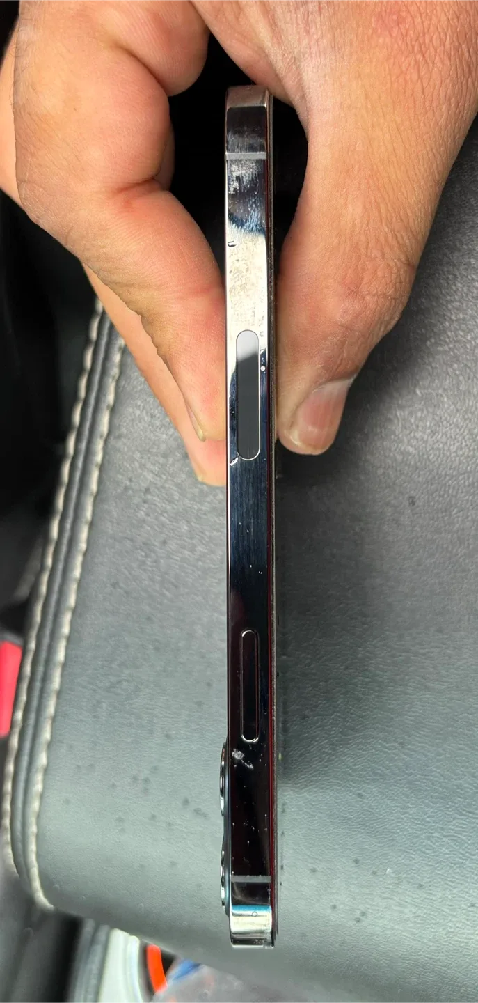 Used Apple iPhone 12pro image indicator(3)