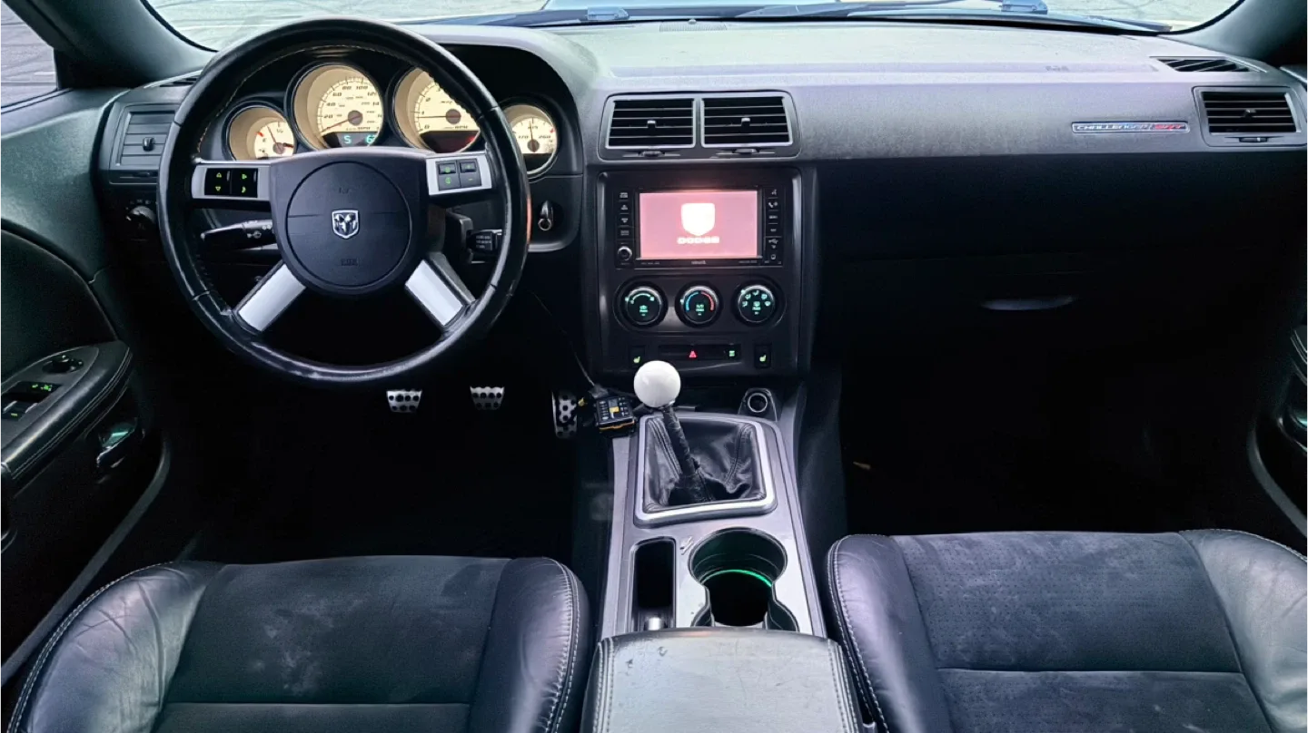 2009 Dodge Challenger SRT8 image indicator(10)