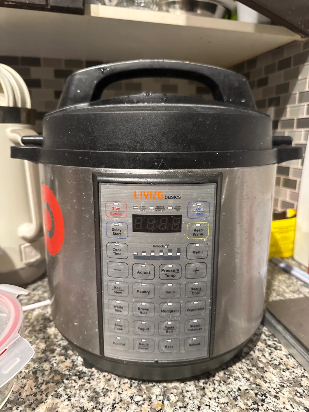 LIVINGbasics Electric Pressure Cooker