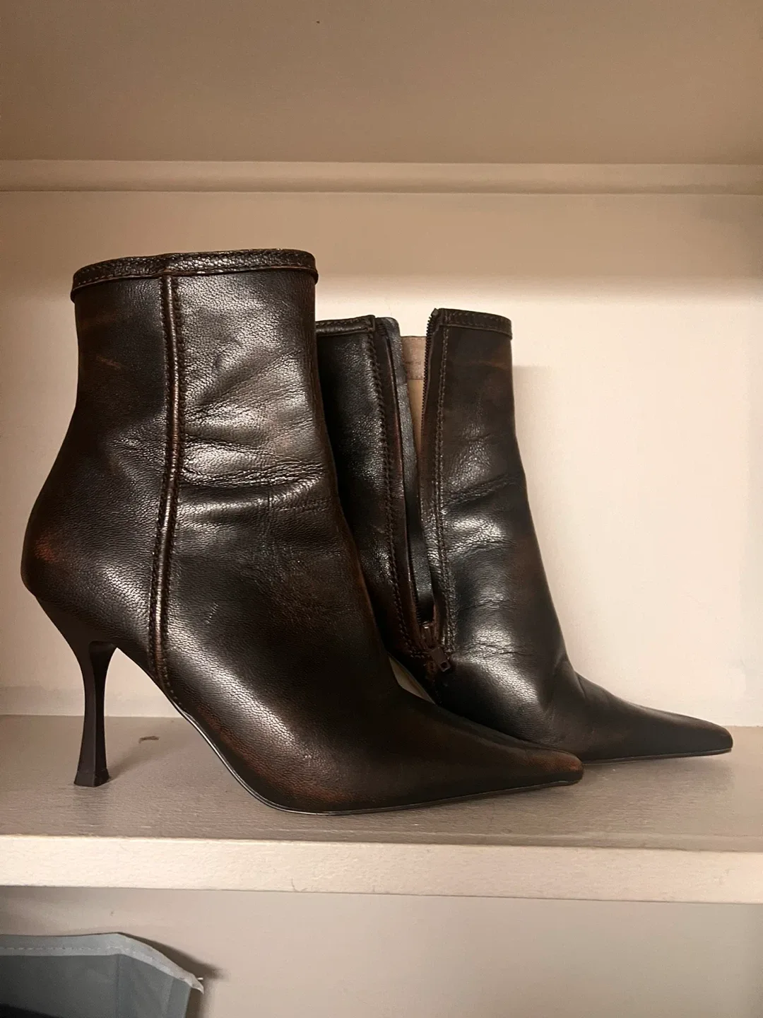 Steve Madden Leather Heeled Ankle Boots image indicator(4)