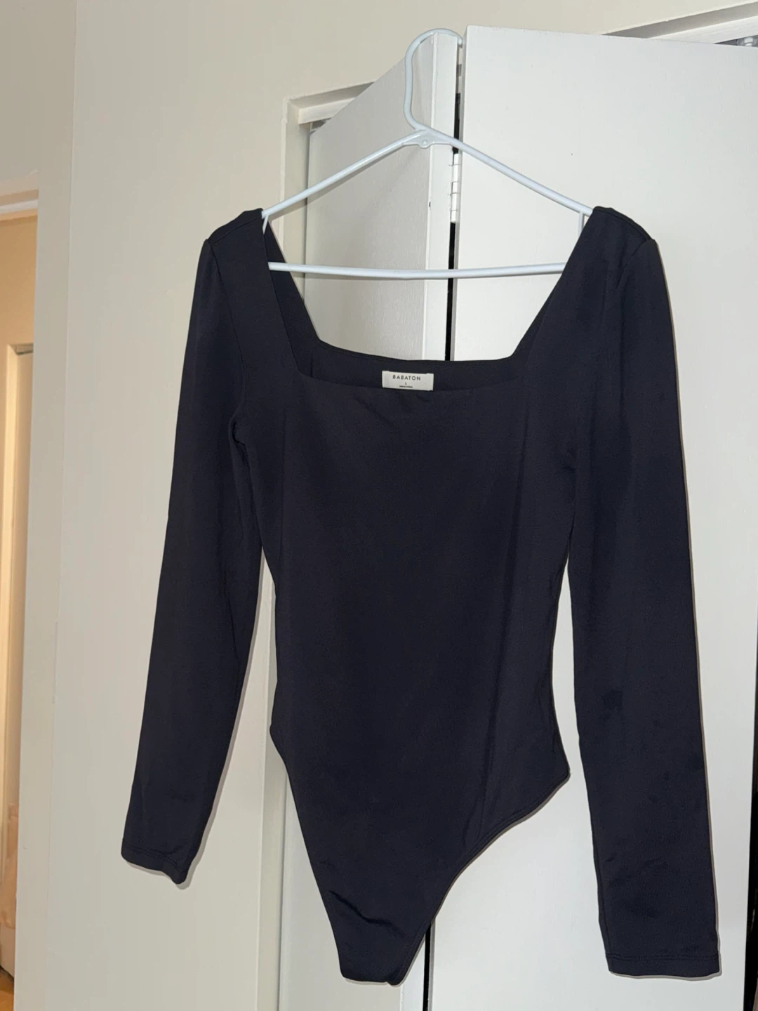 Aritzia Babaton Contour Bodysuit
