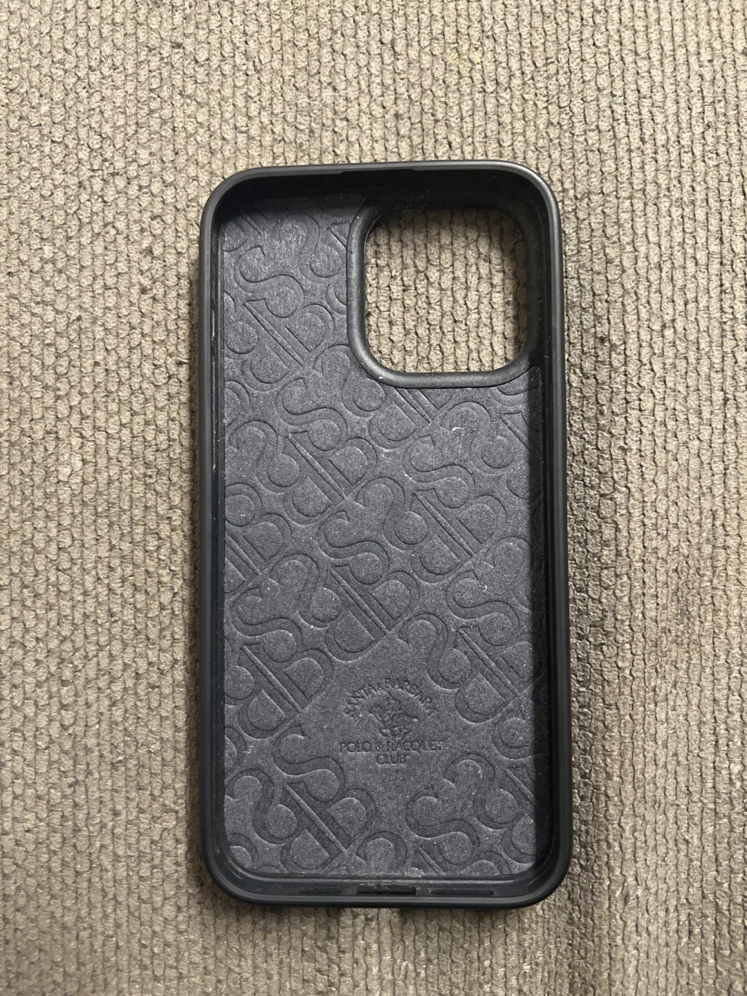 Santa Barbara iPhone 15 pro max case image indicator(2)