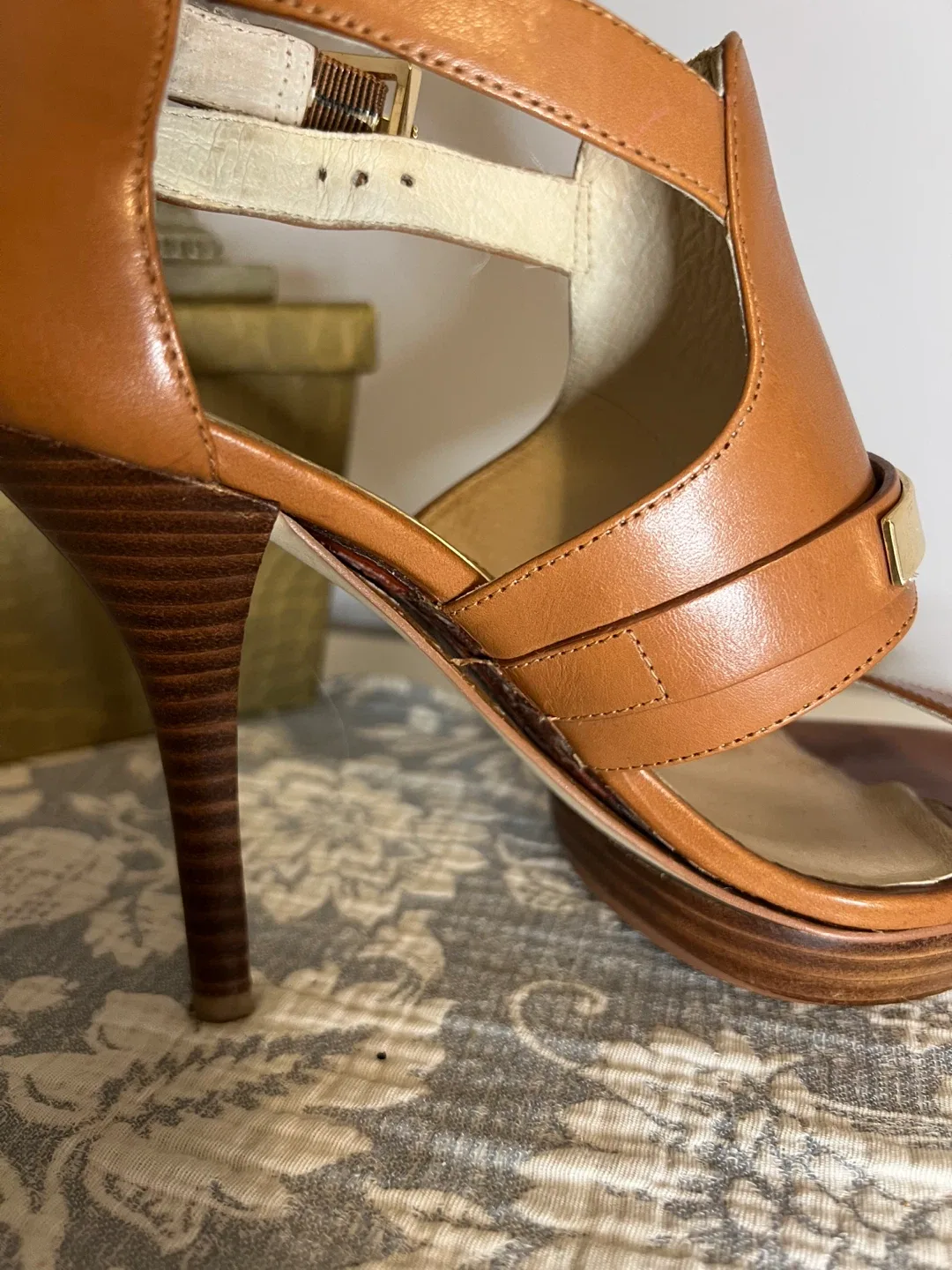 Michael Kors Brown Leather Heels - Size 7 image indicator(8)