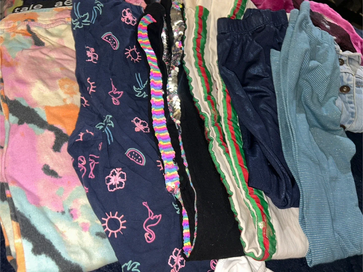 Mixed Girls Clothing Bundle image indicator(3)
